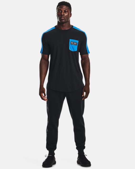 Men's UA Pocket T-Shirt, Black, pdpMainDesktop image number 2